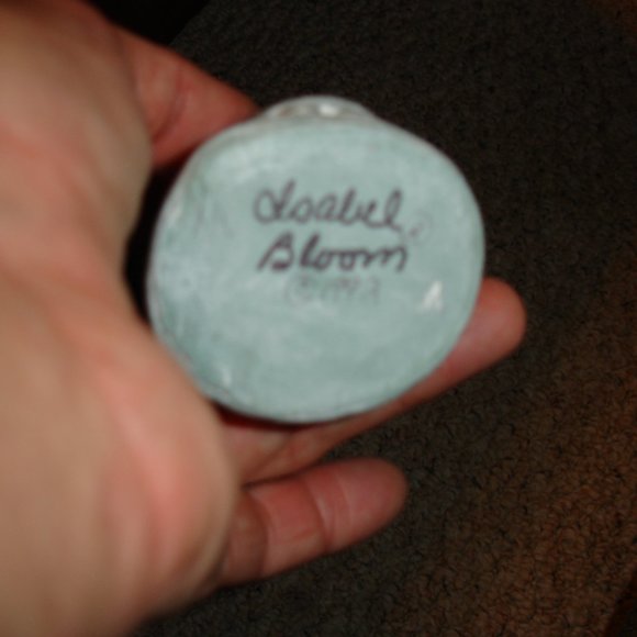 Isabel Bloom Angel - Angel Holding Small Child - Decorative Angel - Signed 1992 - Picture 6 of 6